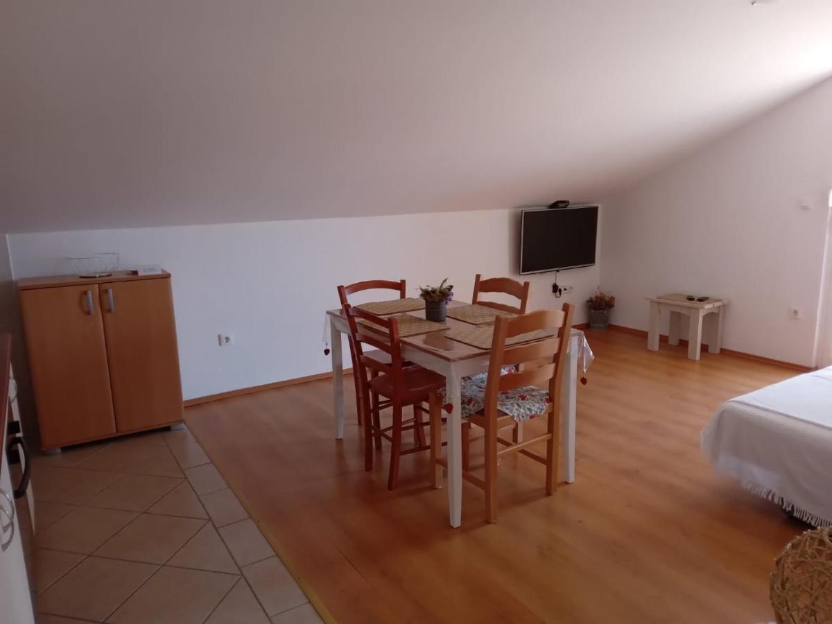 Francis Appartements Pakoštane Extérieur photo
